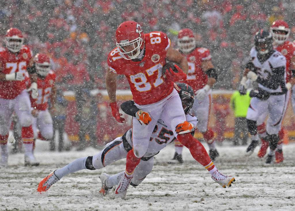 After setting another record, is Chiefs tight end Travis Kelce the best offensive tight end ever?