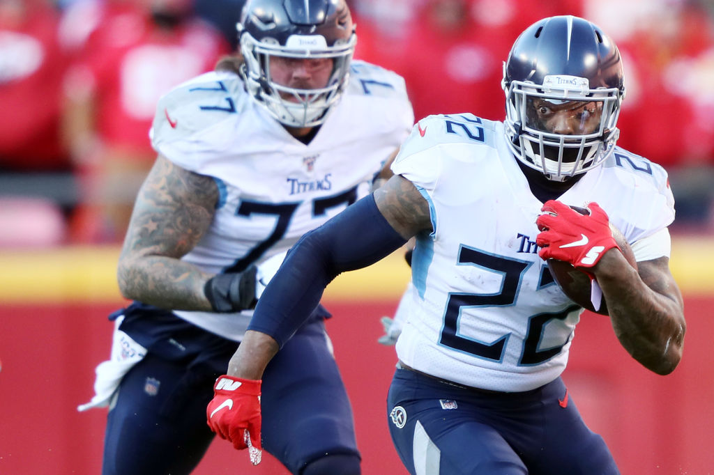 Derrick Henry running the ball against the Chiefs