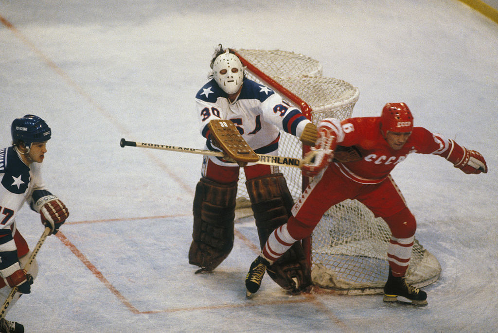 Jim Craig (ice hockey) - Wikipedia