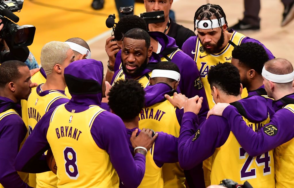 Why the Los Angeles Lakers Need to Win the Championship This Year