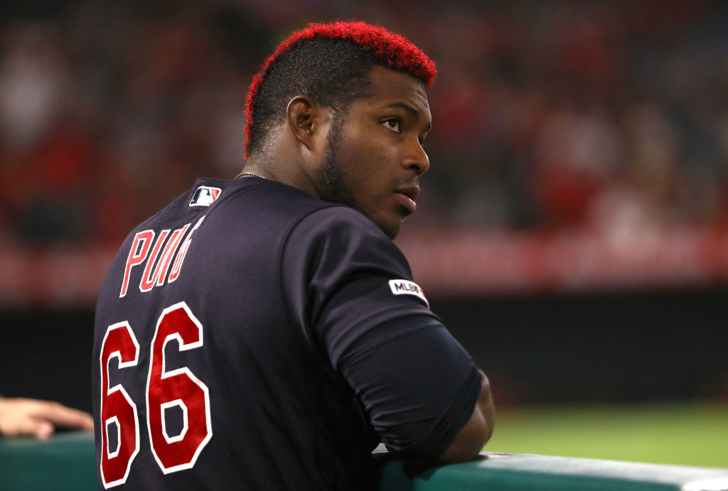 Yasiel Puig is still looking for a new MLB team for 2020, and a marriage between him and the Miami Marlins seems like the perfect union for several reasons.