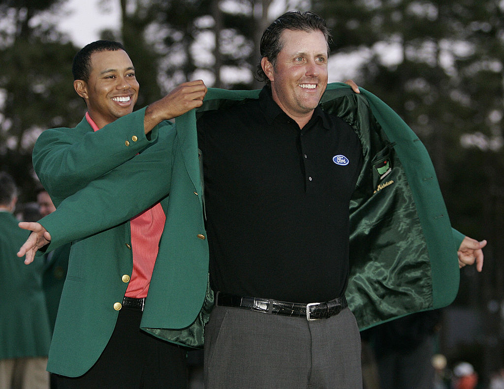 Tiger Woods vs. Phil Mickelson: Who Has a Higher Net Worth?