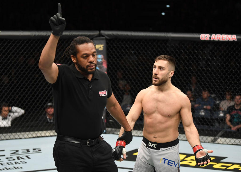 15 Most Famous Ufc Referees Of All Time vrogue.co