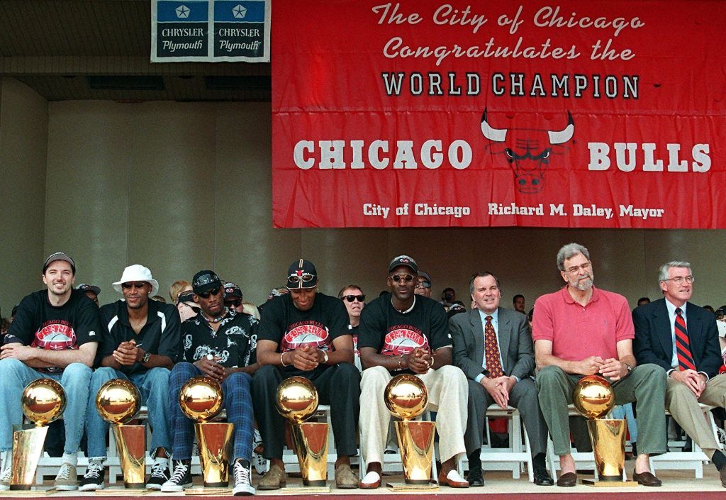 Chicago Bulls 1998 Championship team (L-R): Toni Kukoc, Ron Harper, Dennis Rodman, Scottie Pippen, and Michael Jordan