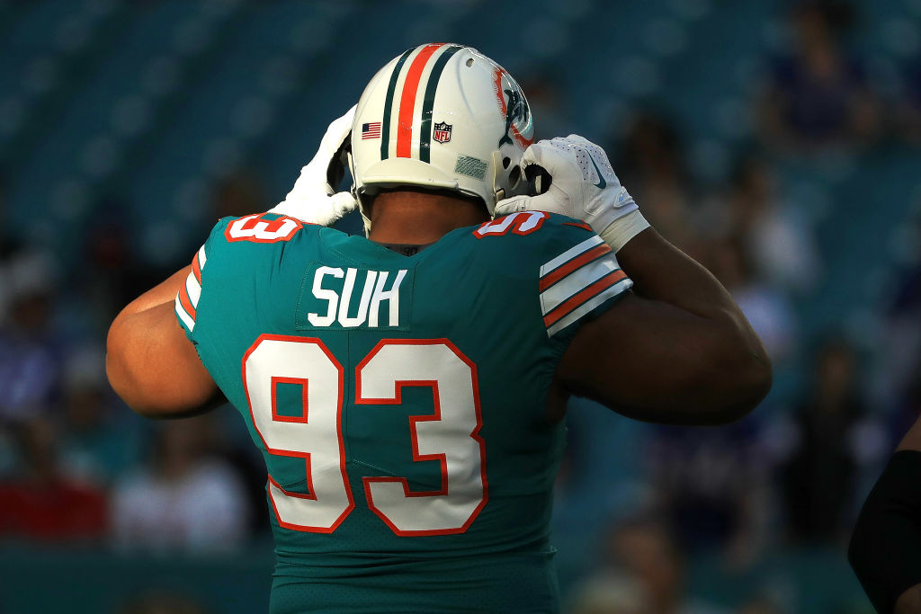 Signing Ndamukong Suh Paved the Way for the Dolphins’ Failures