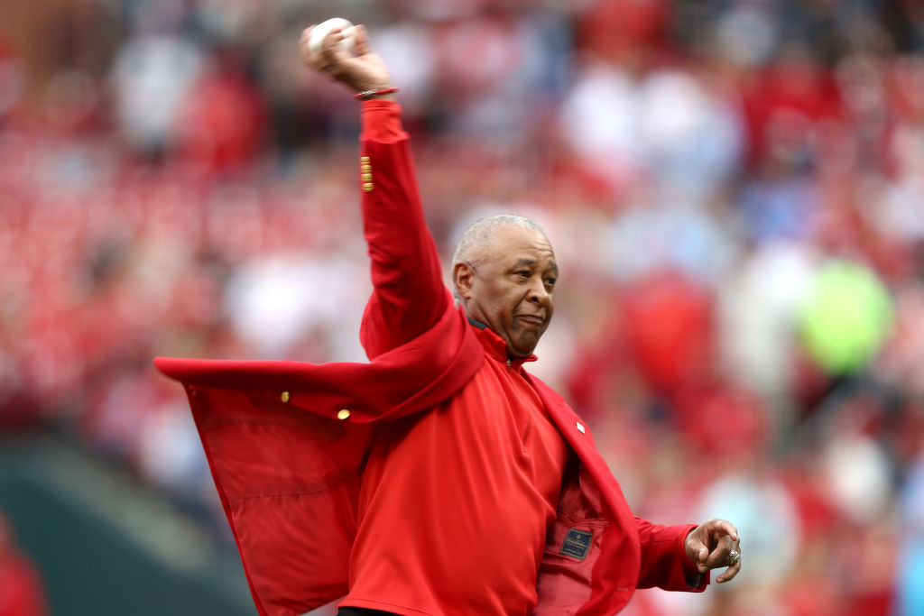 What is former St. Louis Cardinals shortstop Ozzie Smith doing in retirement?