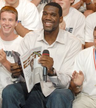 Greg Oden Visits MTV's TRL - June 26, 2007