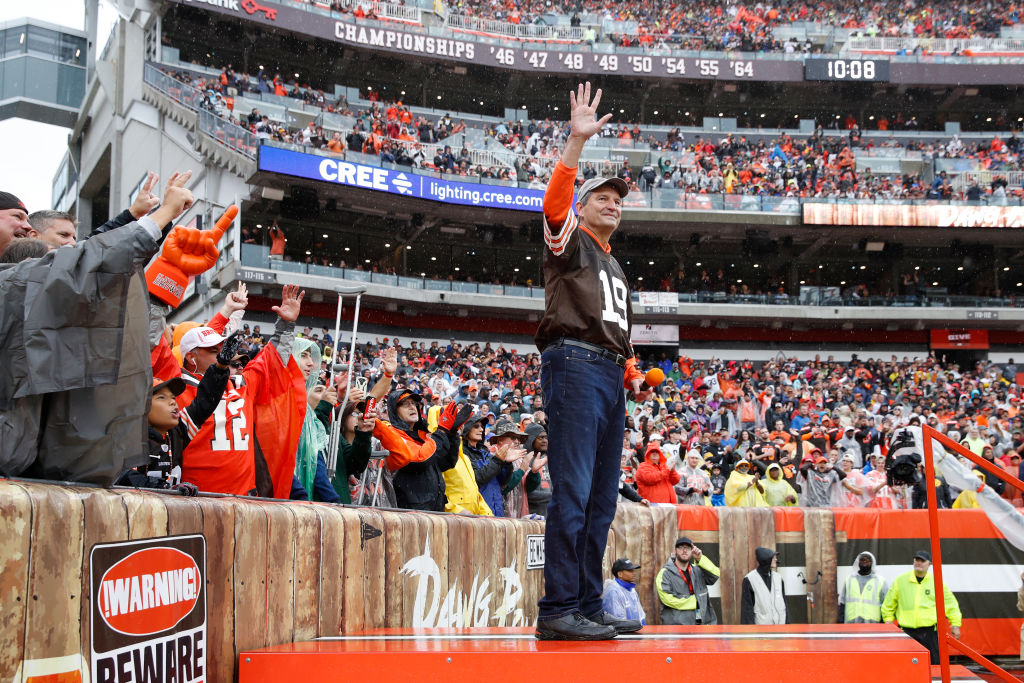 Bernie Kosar went from being a Cleveland Browns legend to going broke with just $44 left in his checking account.