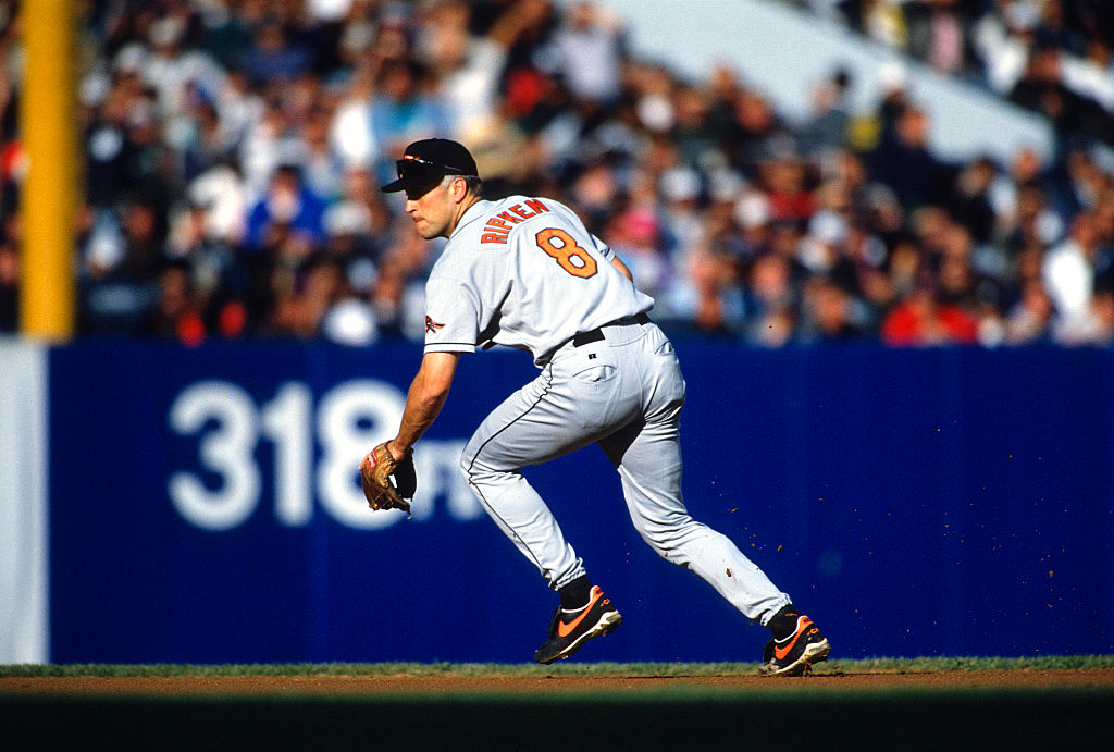 Cal Ripken Jr. appeared in more than 2000 consecutative Major League Baseball games.