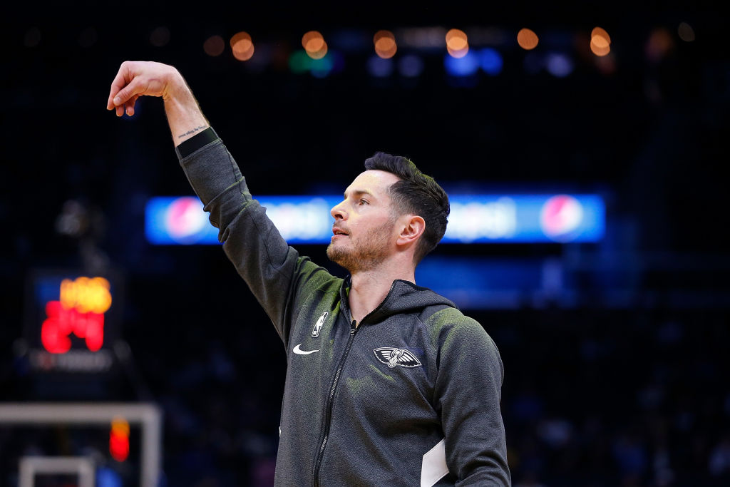 JJ Redick warming up before an NBA game