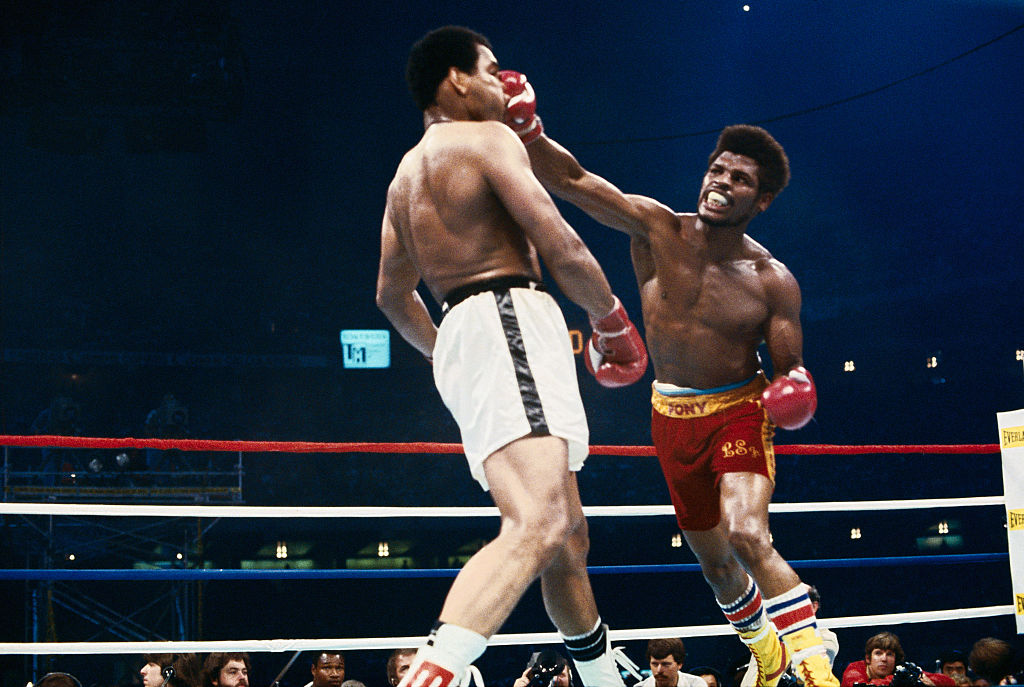 Leon Spinks and Muhammad Ali During Bout