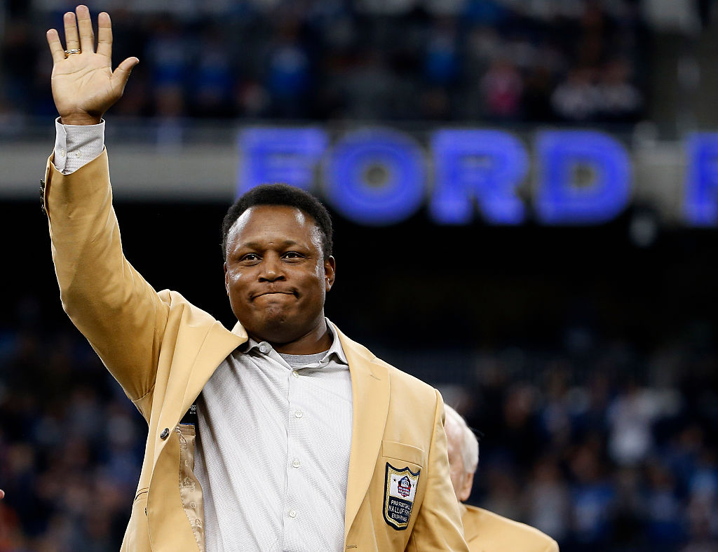 Why Barry Sanders Is Still the Heisman Winner With the ...
