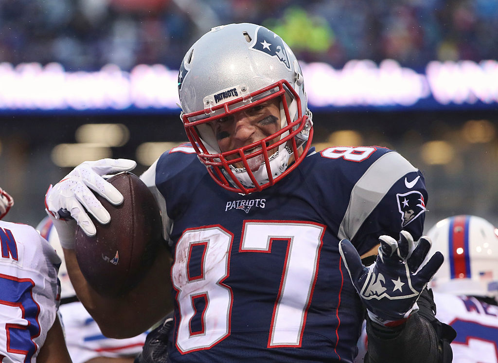 Rob Gronkowski’s Addition Leaves the Buccaneers With a Decision to Make