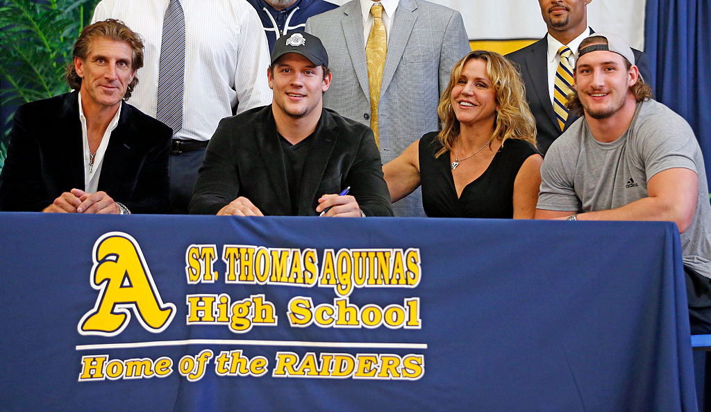 St. Thomas Aquinas' Nick Bosa commits to Ohio State with his father, mother, and brother in 2016