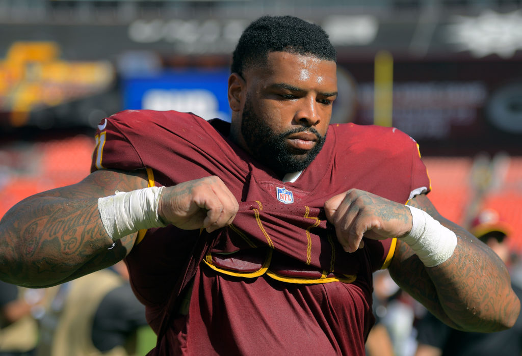 Trent Williams is one of the best offensive linemen in the entire NFL. He, however, lost a lot of money on the Washington Redskins.