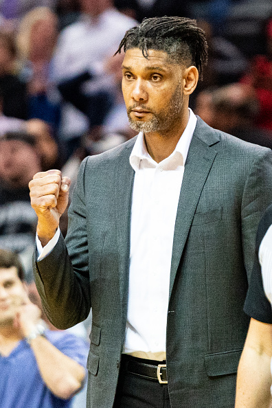 Tim Duncan coaching with the Spurs