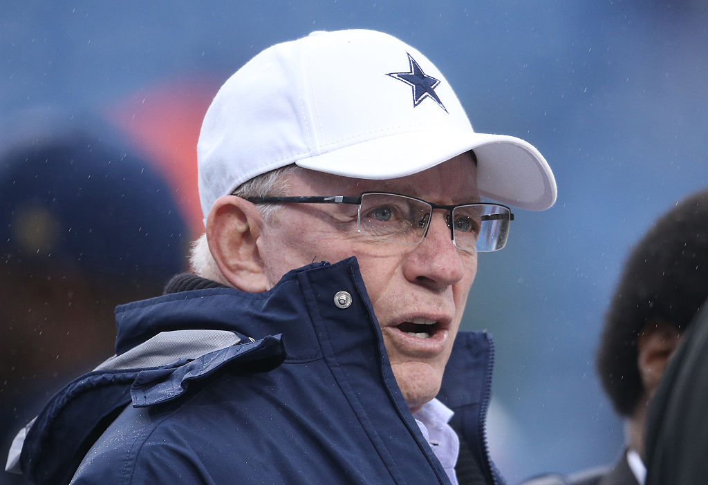 Jerry Jones needs his Cowboys to step up and bring home a Super Bowl title before it's too late.