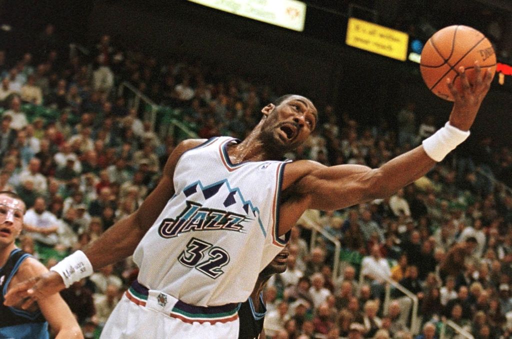 Karl Malone made a ton of money during his NBA career, but he said paying $125 in child support per week was too much.