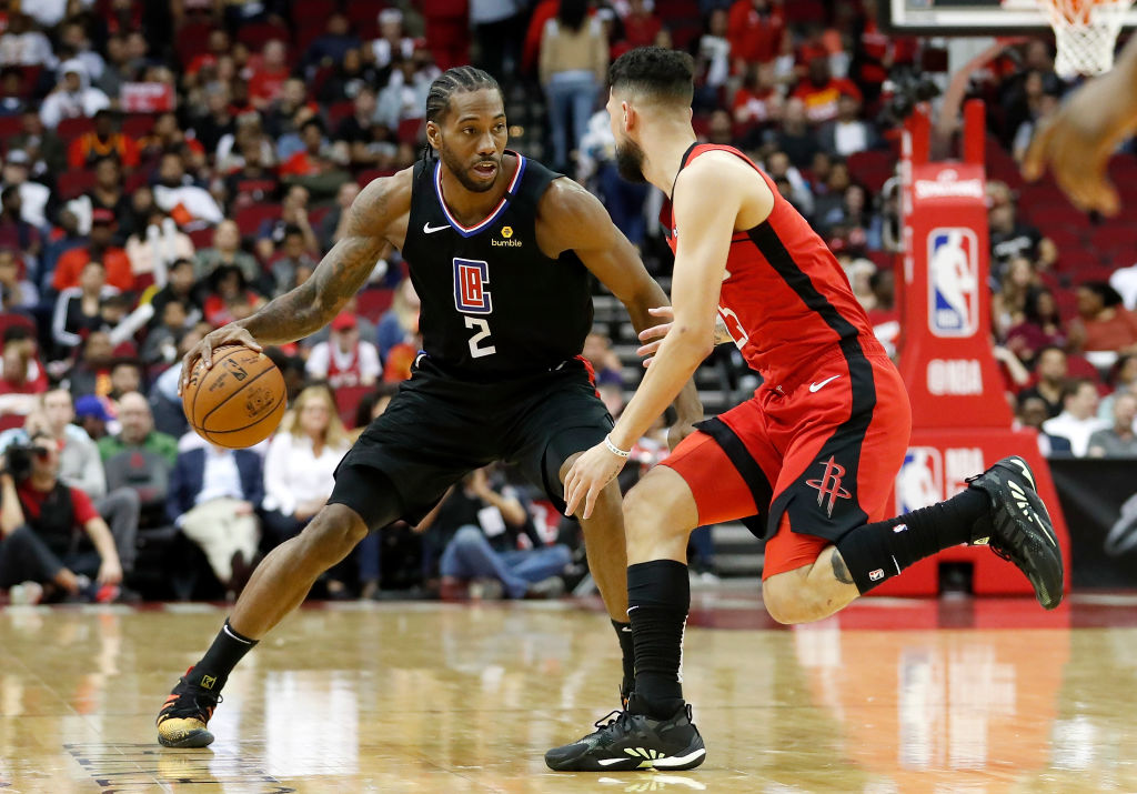 kawhi leonard on court shoes