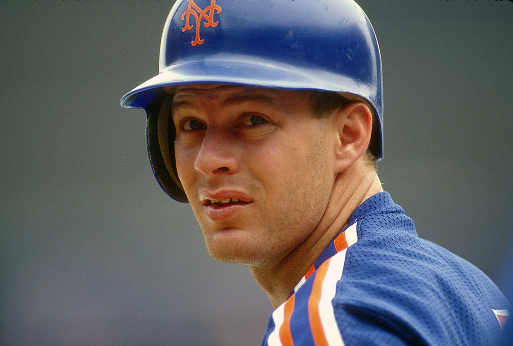 Lenny Dykstra of the New York Mets looks on during batting practice