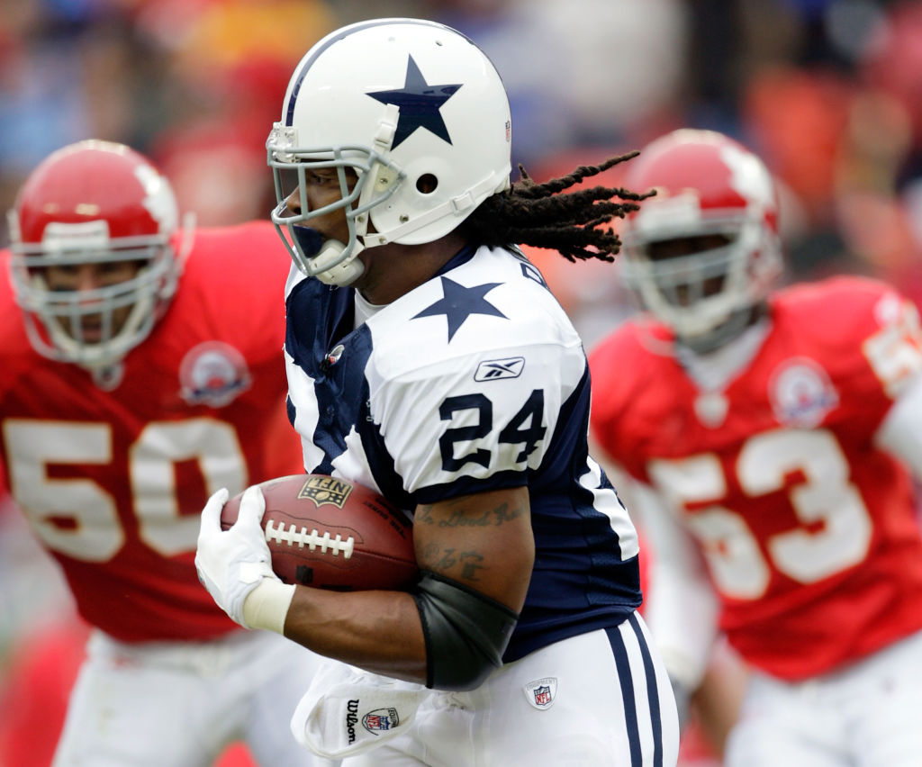 Marion Barber was a bruising running back for the Dallas Cowboys. Since retiring in 2012, though, Barber has run into several legal issues.