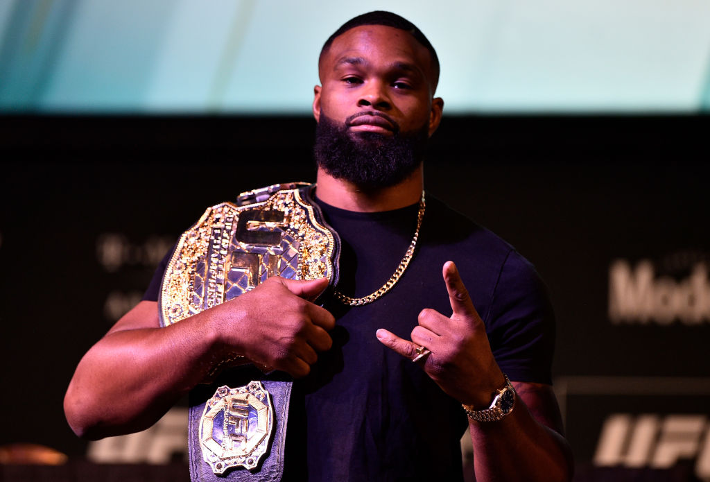 Tyron Woodley has had a great UFC career, despite losing his title belt. That loss, however, has not kept him from having a nice net worth. 