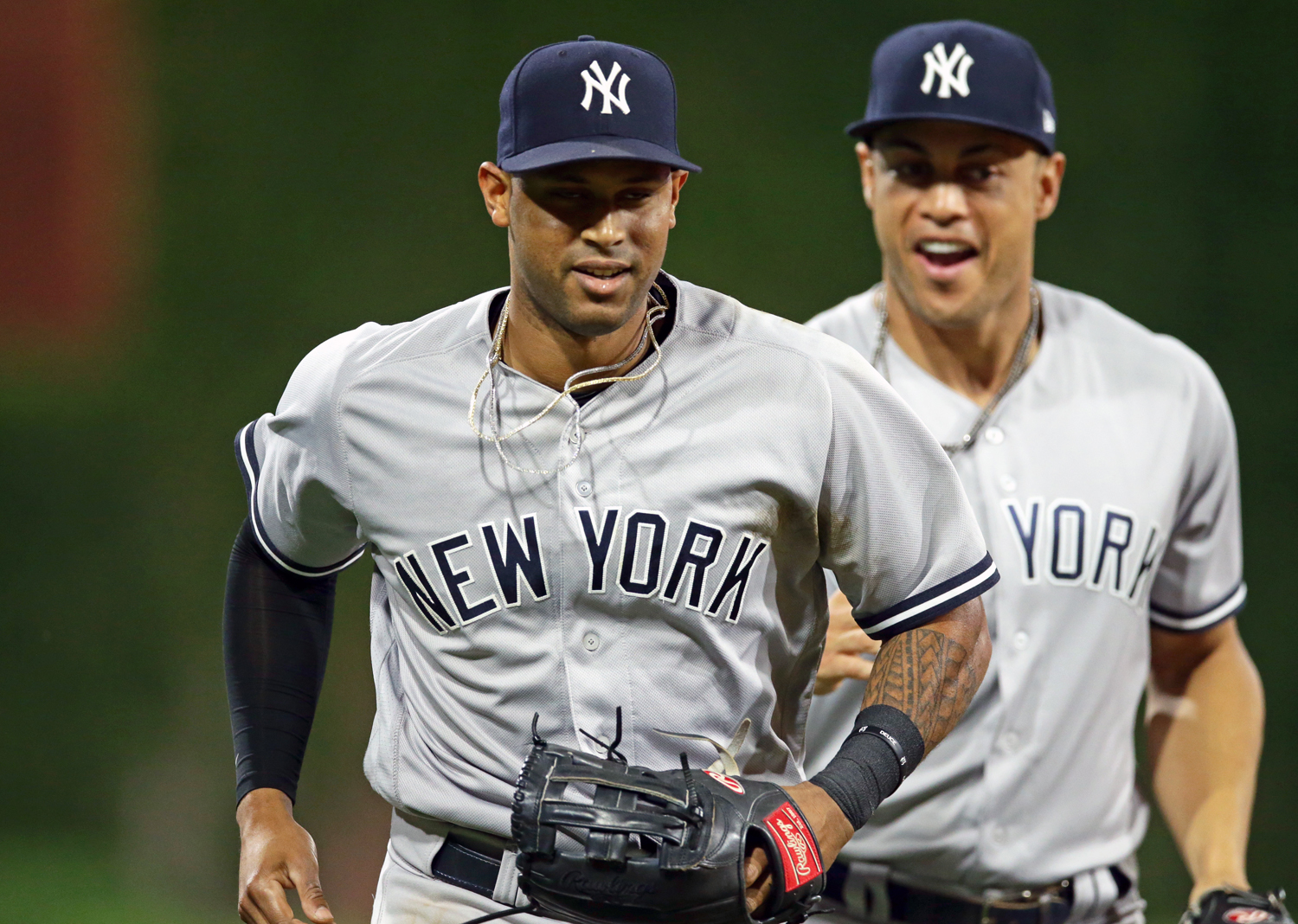 Aaron Hicks and Aaron Judge will put the Yankees at a significant advantage if both are fully healthy for the abbreviated 2020 season. | Hunter Martin/Getty Images