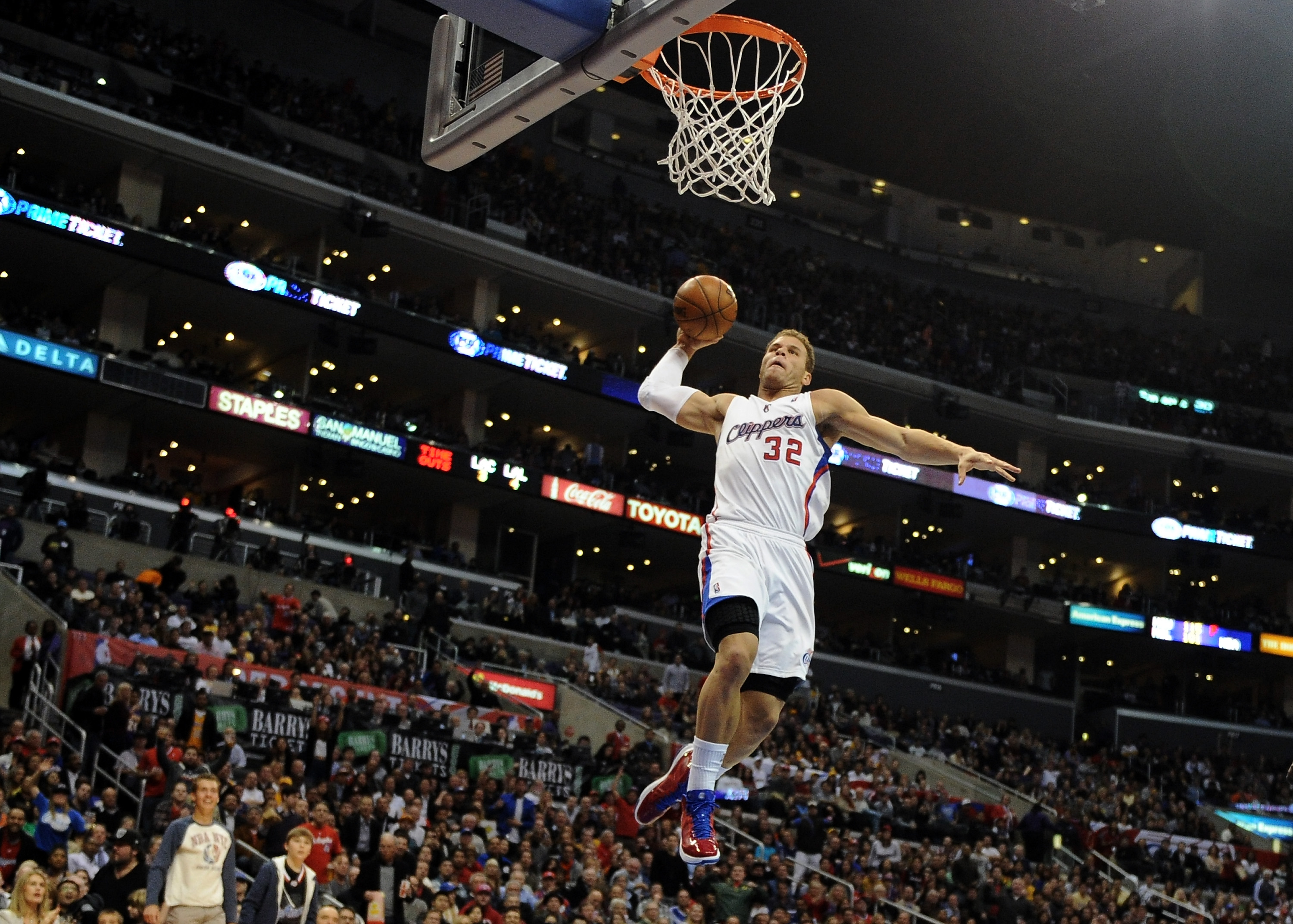 Blake Griffin has been known for his insane athleticism over the years. His talent has ultimately helped him rack up a massive net worth.