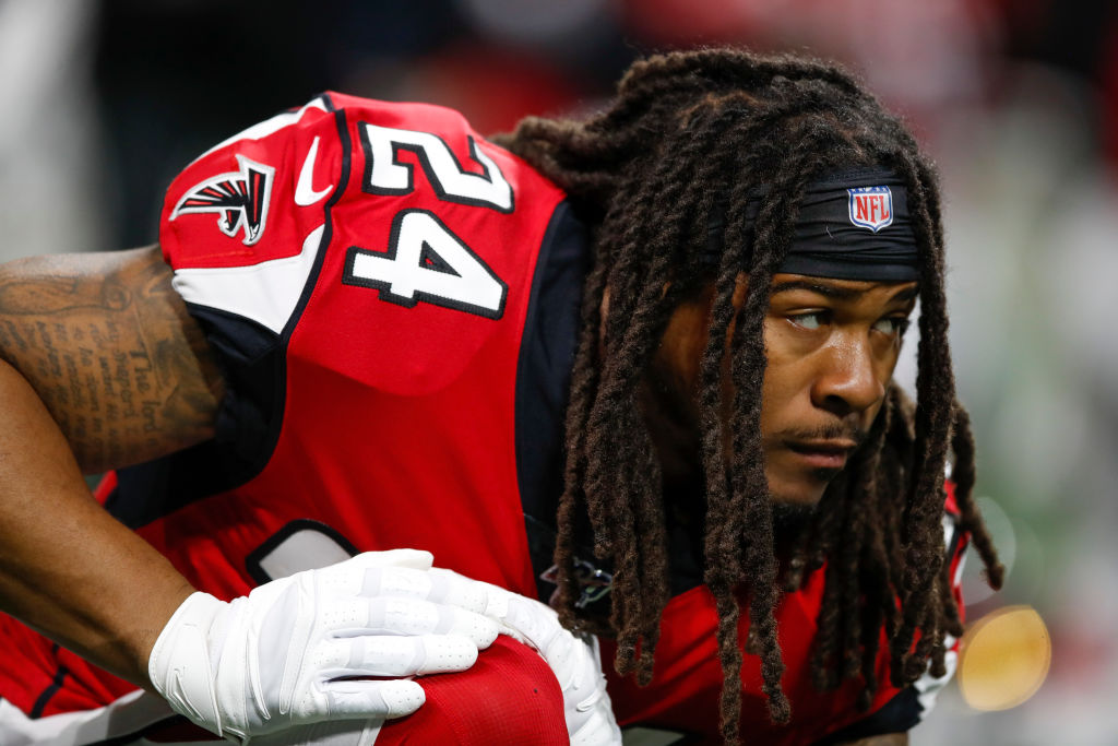 Devonta Freeman was a decent running back for the Atlanta Falcons. However, is he worth the money he is now asking for as a free agent?