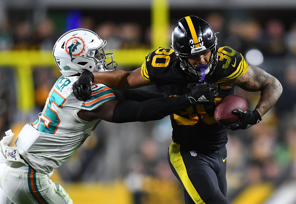 Steelers running back James Conner is entering his fourth NFL season.
