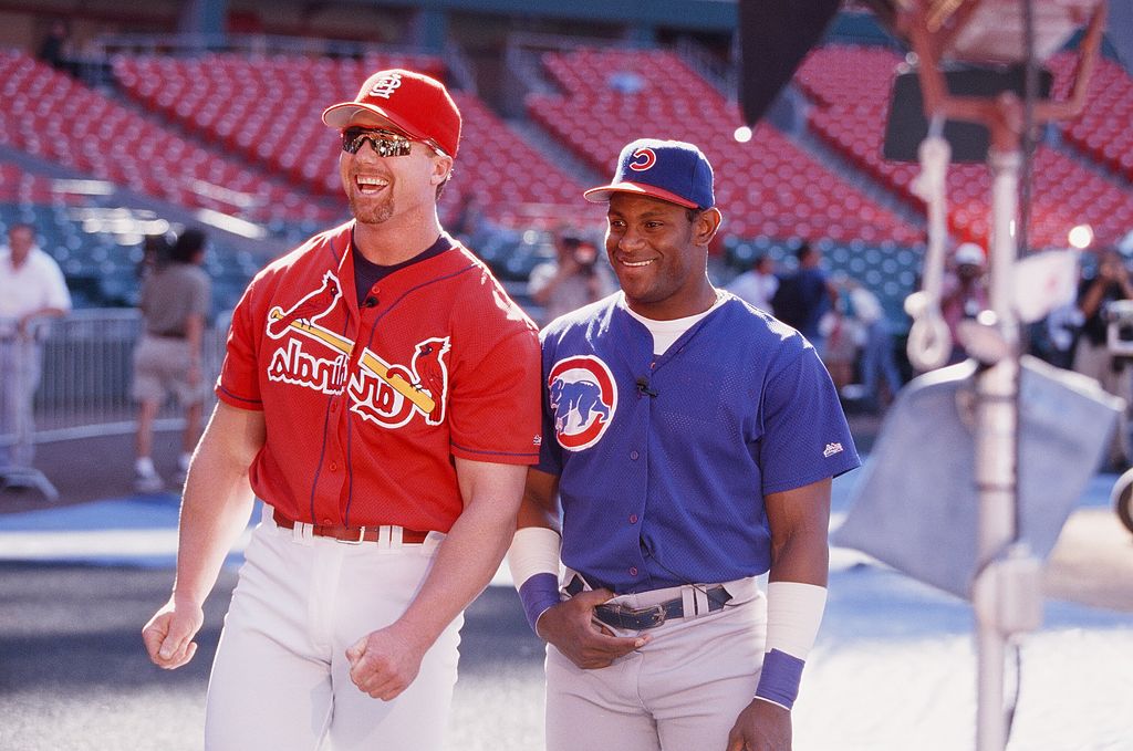 Mark McGwire and Sammy Sosa both made the 1998 MLB season one to remember. Both Sammy Sosa and Mark McGwire have a high net worth too.
