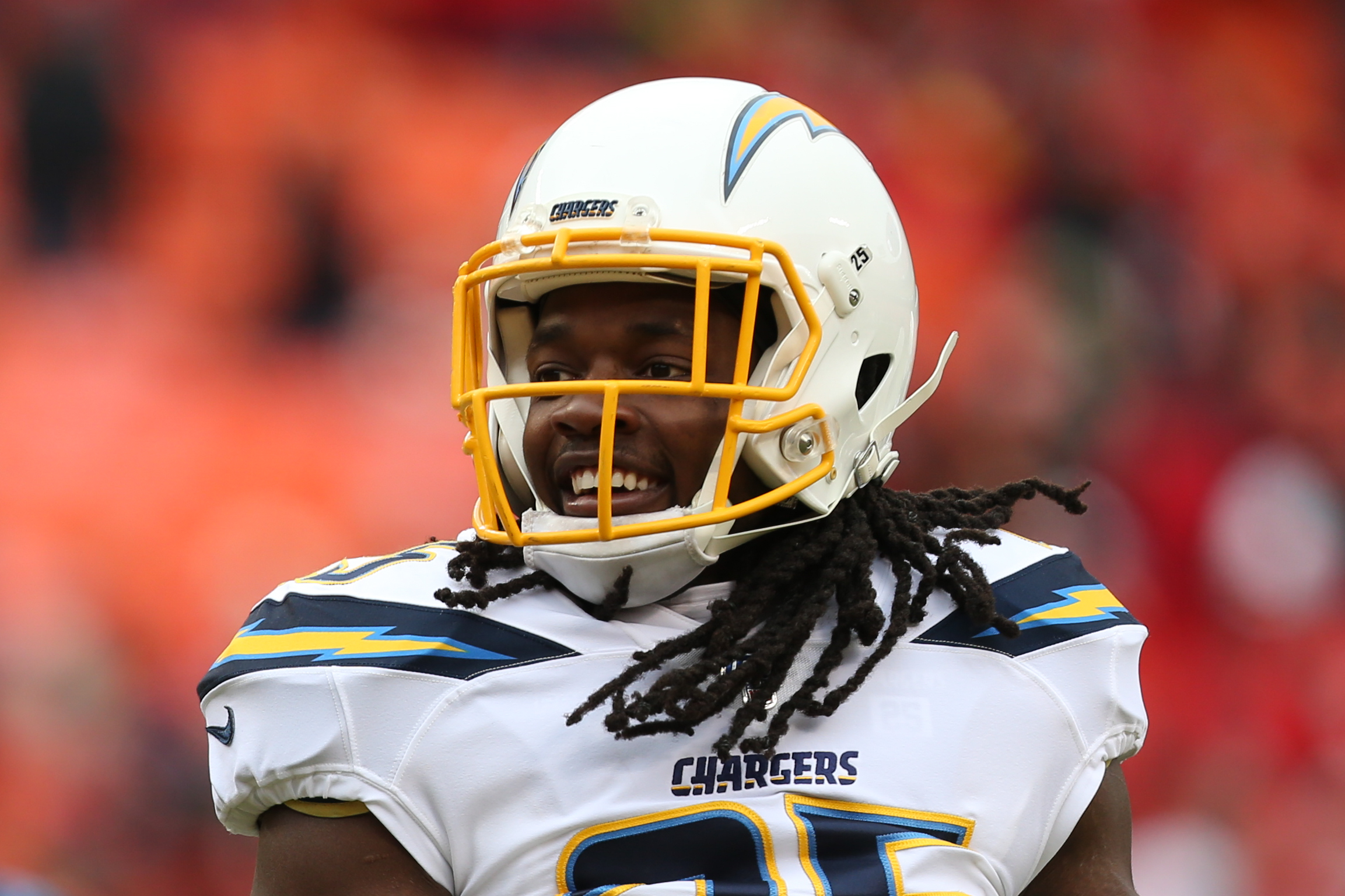 Broncos RB Melvin Gordon Really, Really Hates the LA Chargers