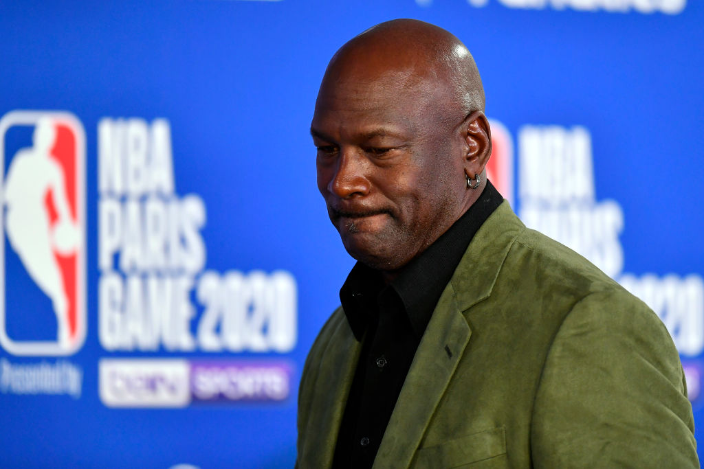 A love letter written by Michael Jordan in 1989 just sold for thousands of dollars at auction. What did the letter say in it?