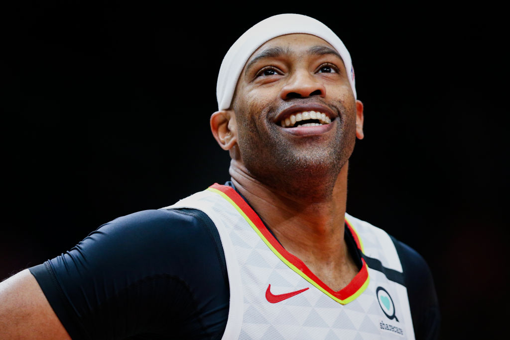 De legendarische carrière van Vince Carter zit er nu op. In de loop van zijn legendarische carrière heeft hij uiteindelijk een enorm vermogen opgebouwd.