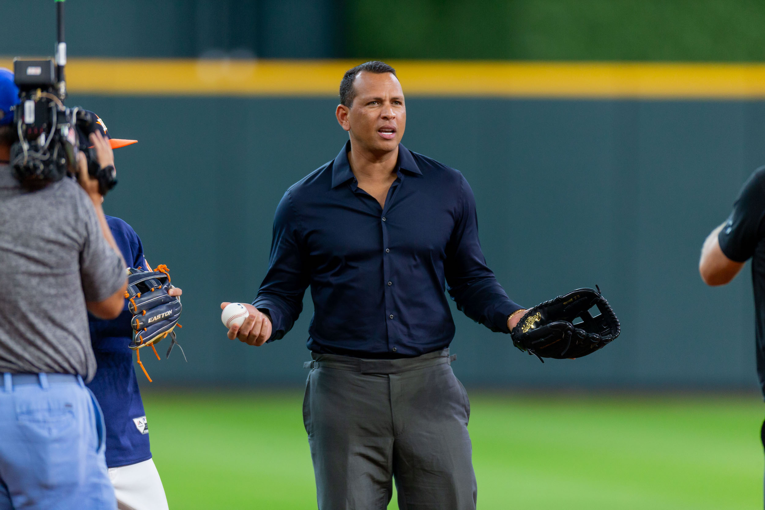 Due to his interest in buying the New York Mets, Alex Rodriguez won't be calling their game on ESPN Sunday Night Baseball.