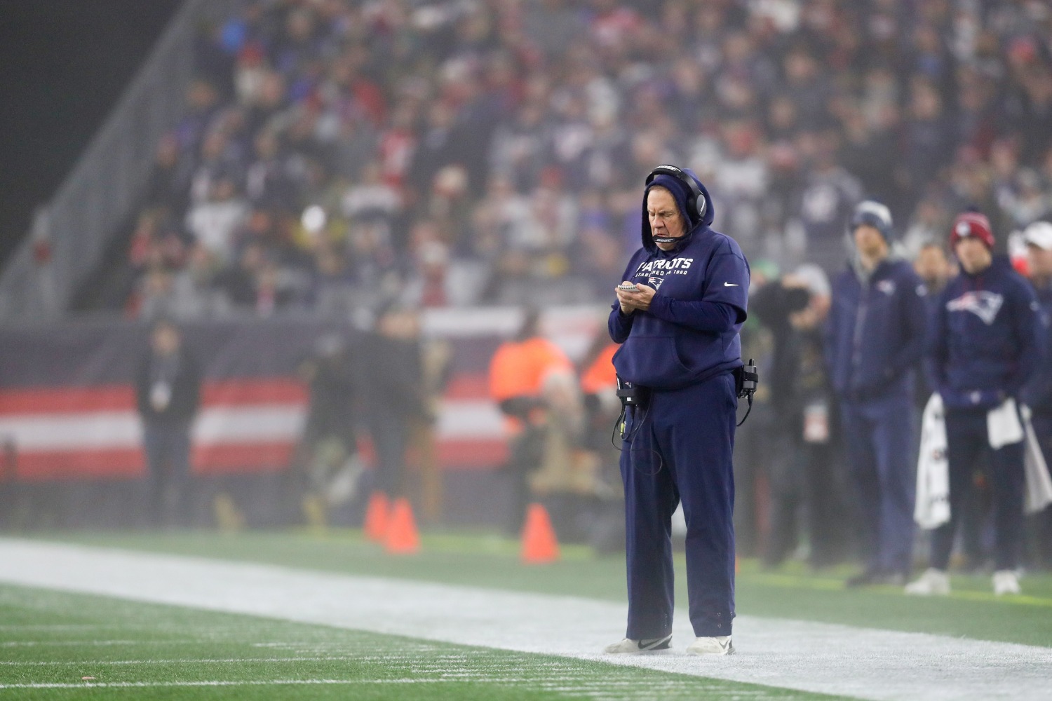 Patriots head coach Bill Belichick just encountered a crisis he won't be able to solve.