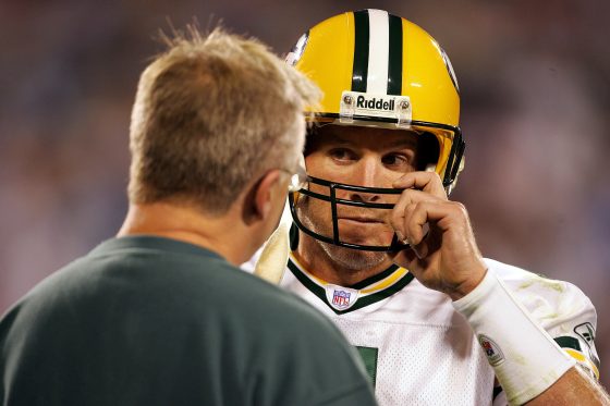 Brett Favre Was Taking 15 Vicodin Pills a Night and Thought Nobody Knew