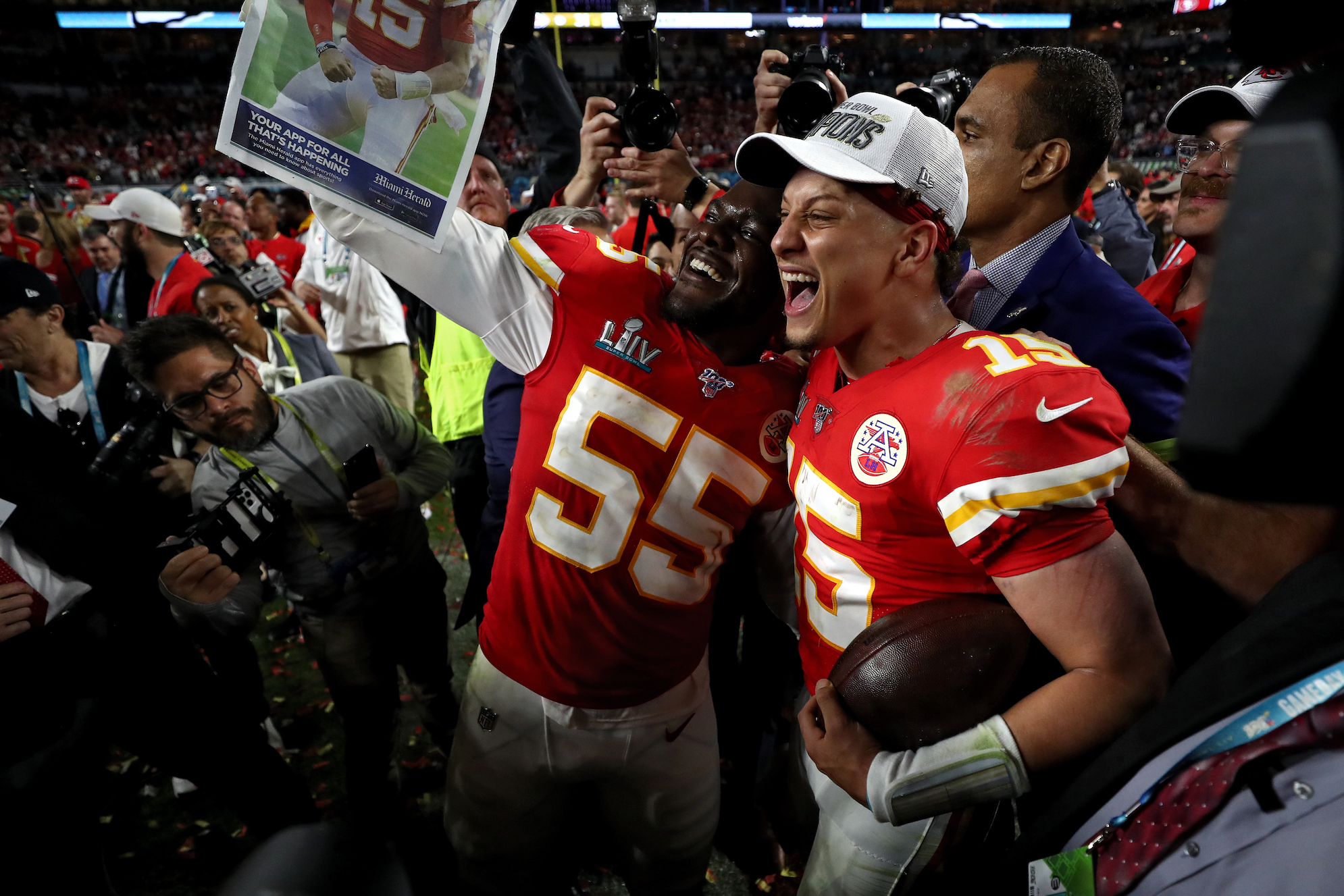 Adam Schefter might've been the first reporter to announce Patrick Mahomes' contract, but he was actually beaten by a liquor store employee.