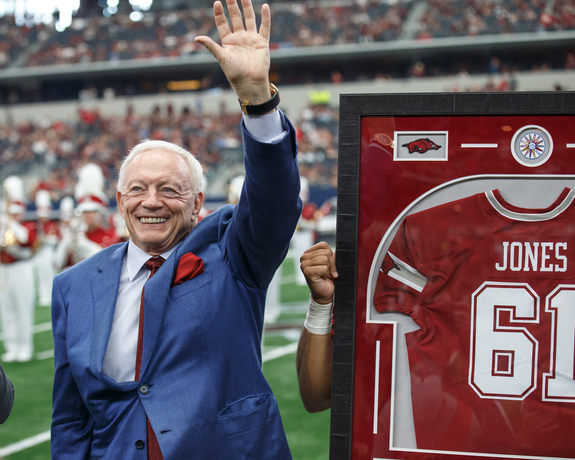 You know Jerry Jones, the billionaire owner of the Dallas Cowboys, but do you know Jerry Jones, the Arkansas football star?