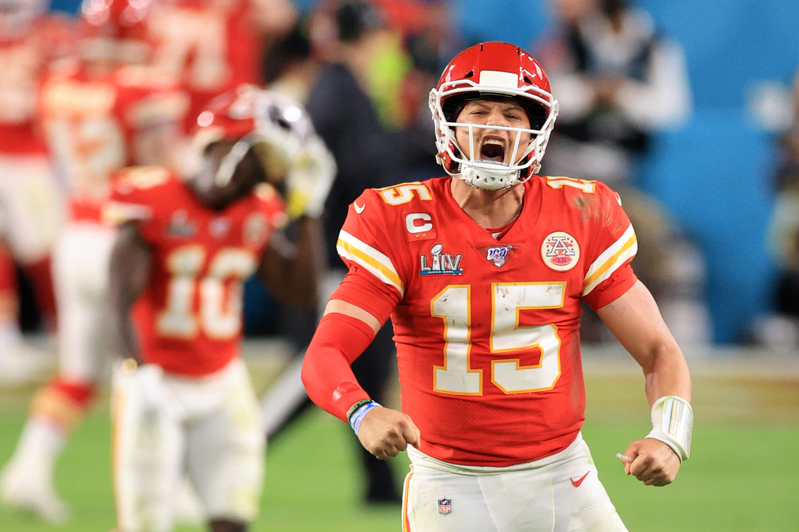 What Is NFL Quarterback Patrick Mahomes Height?