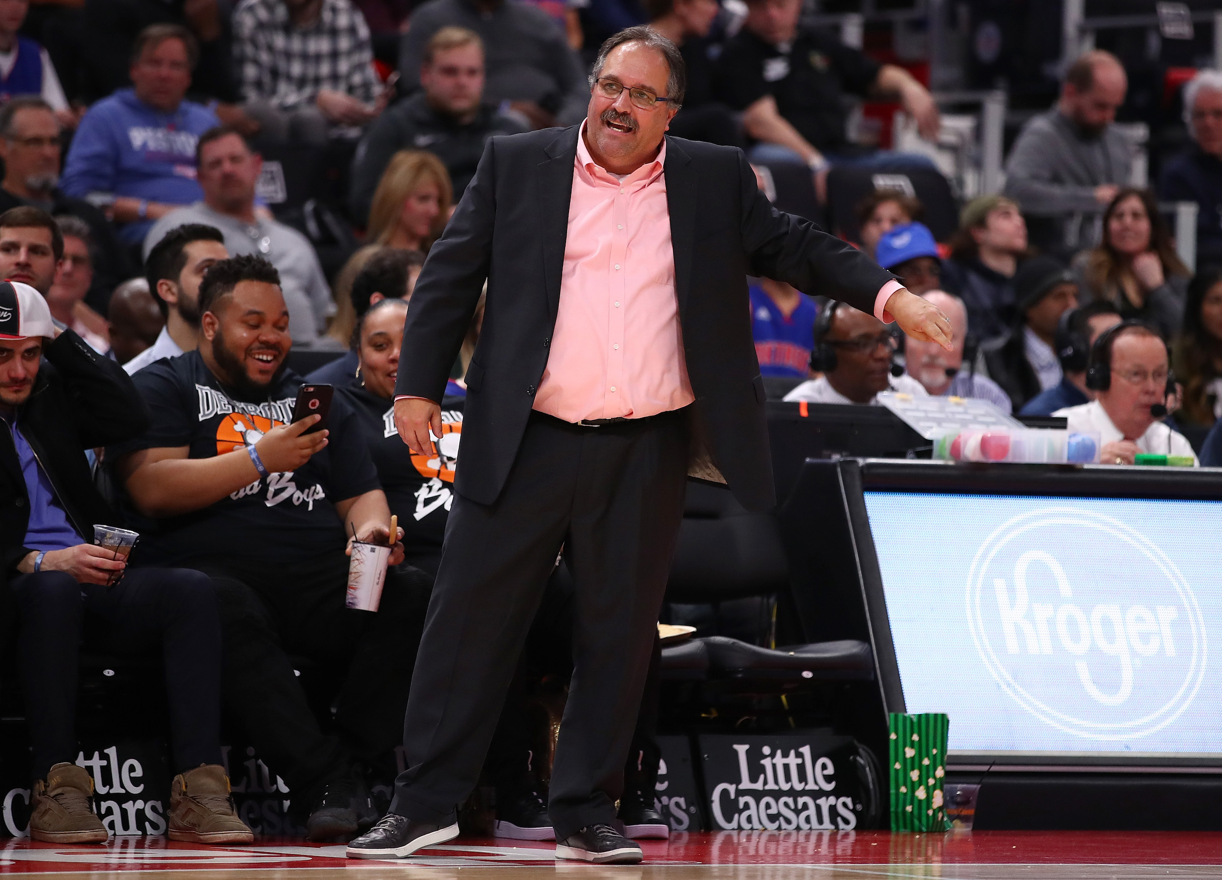 Stan Van Gundy has taken to Twitter to offer some advice about American politics.