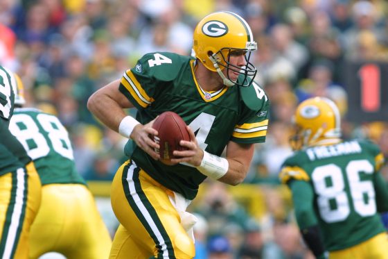 Brett Favre Has Advice for Tom Brady Adjusting to His New Setting