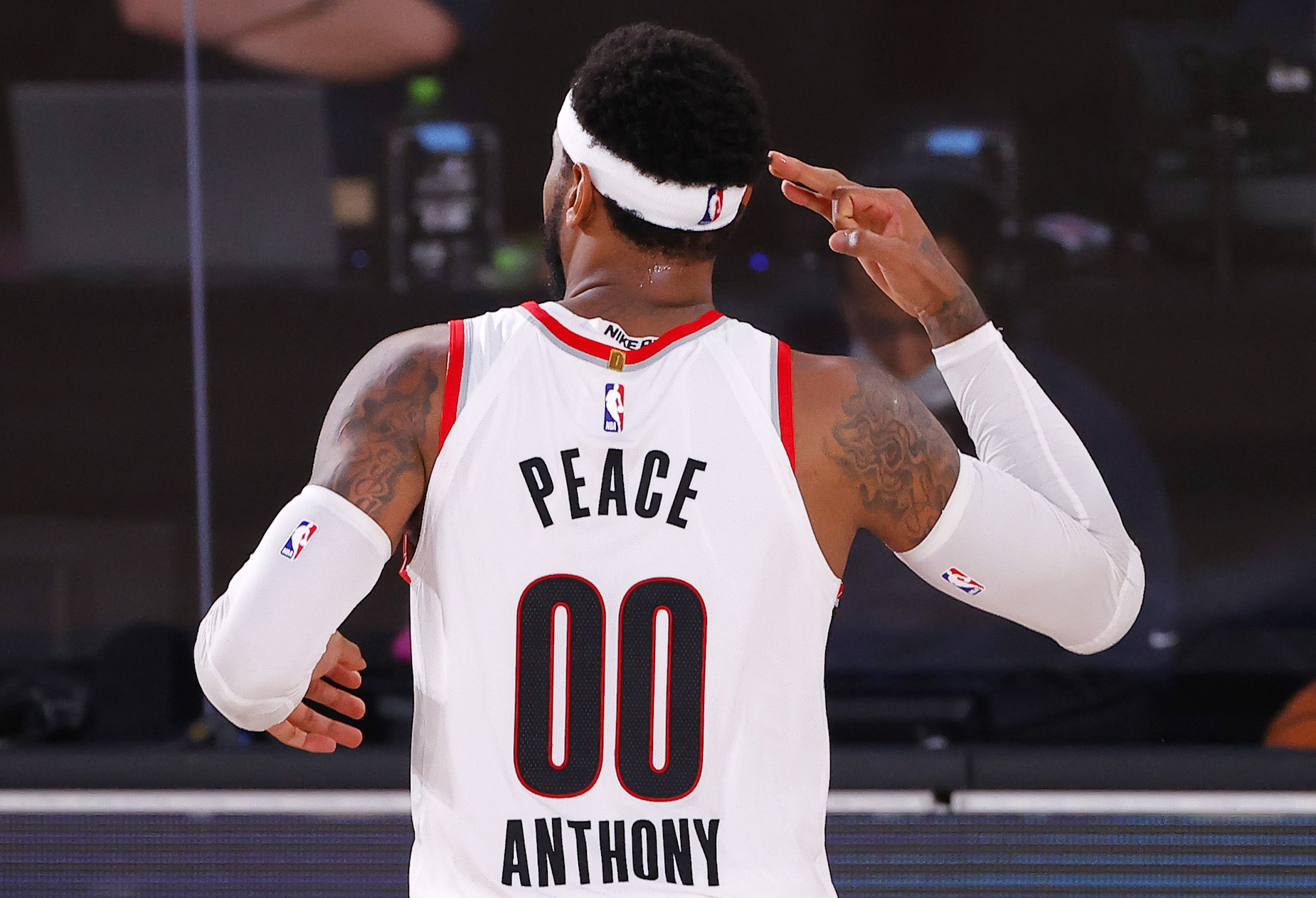 carmelo anthony sleeve jersey