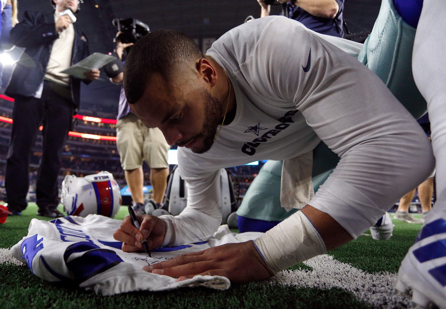 Dak Prescott just wrote a letter that could save a man's life.