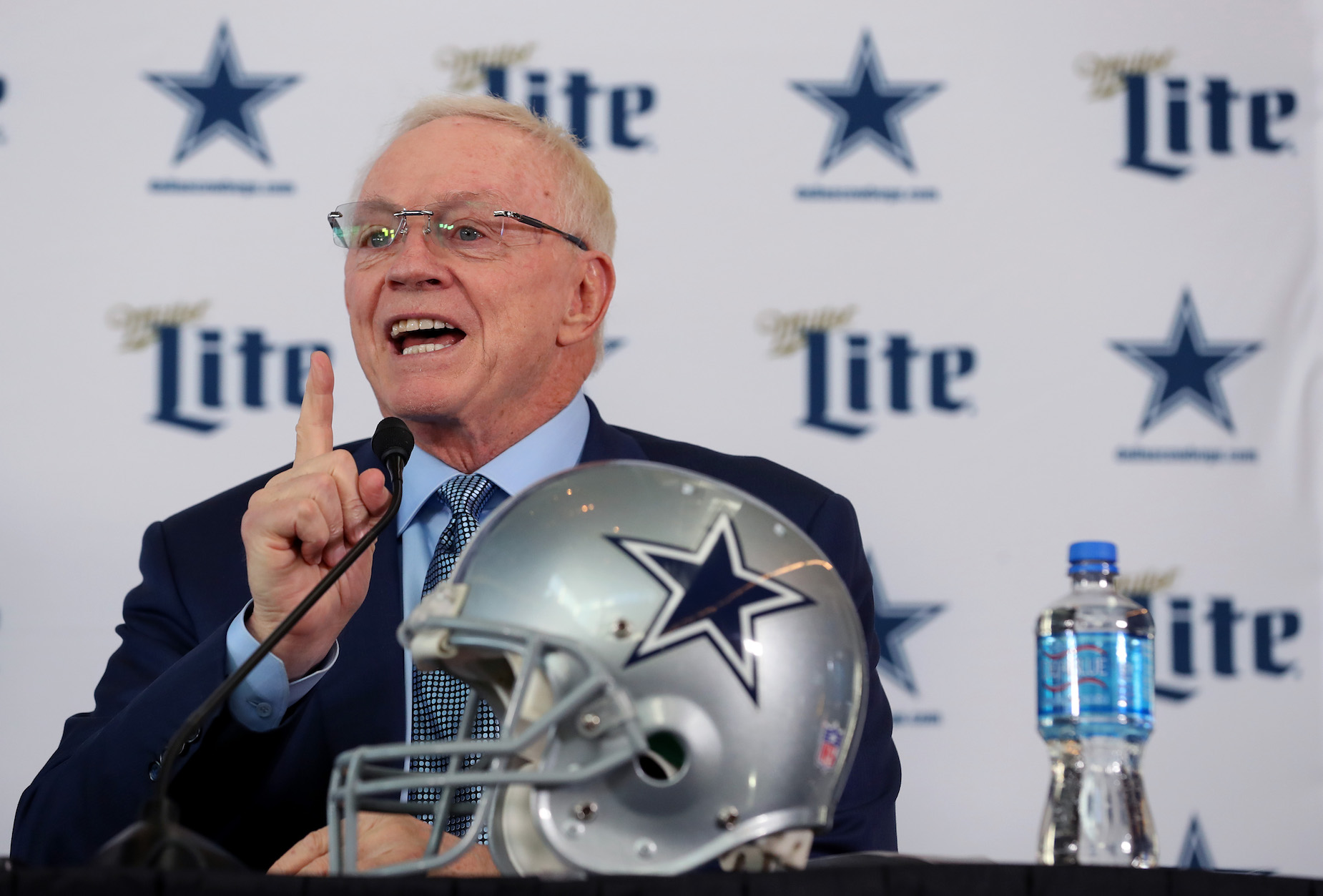 Jerry Jones doesn't see a problem with some teams having fans in the stands for the 2020 NFL season.