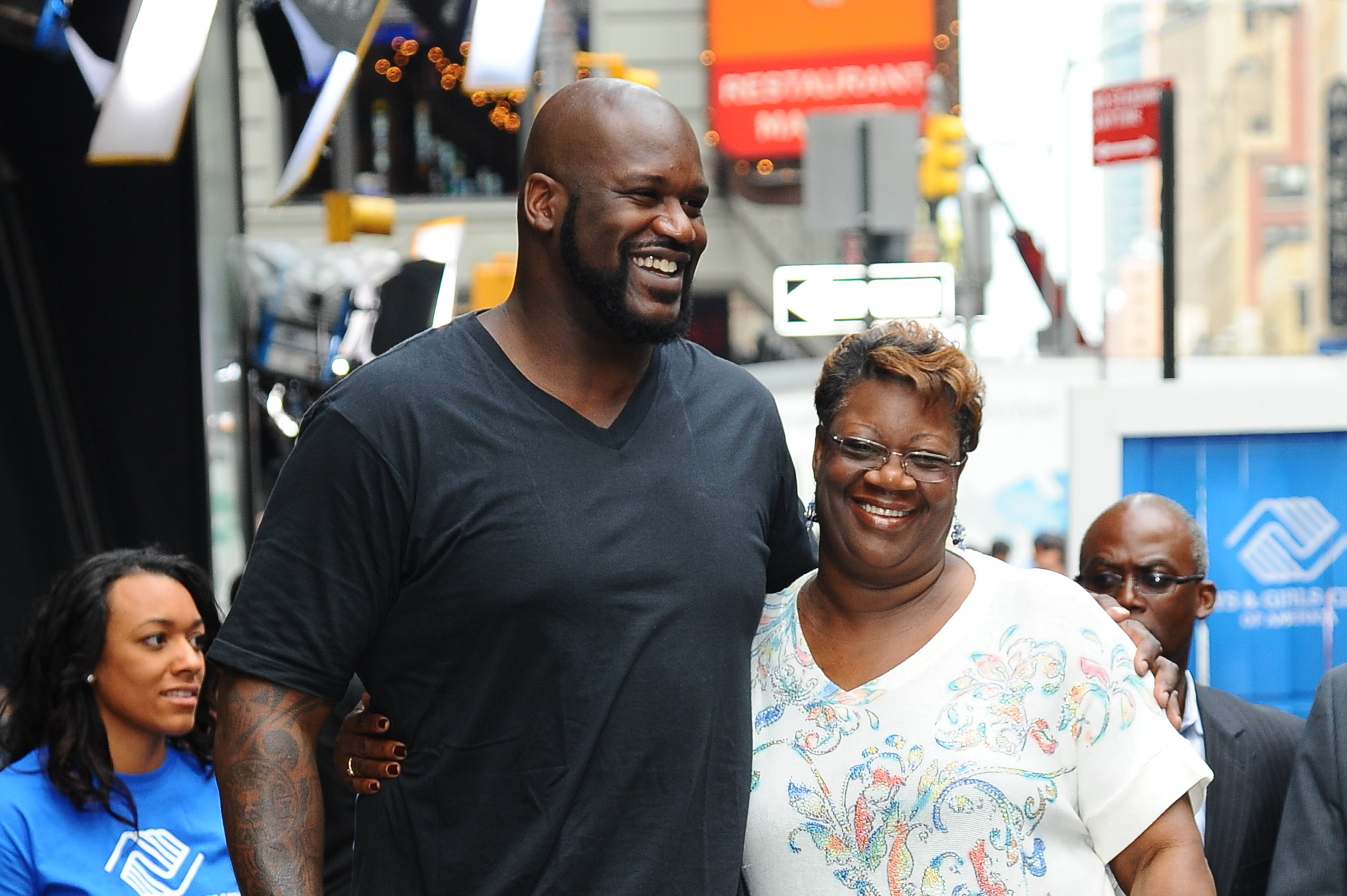 How Old Is Shaquille Oneals Mother?