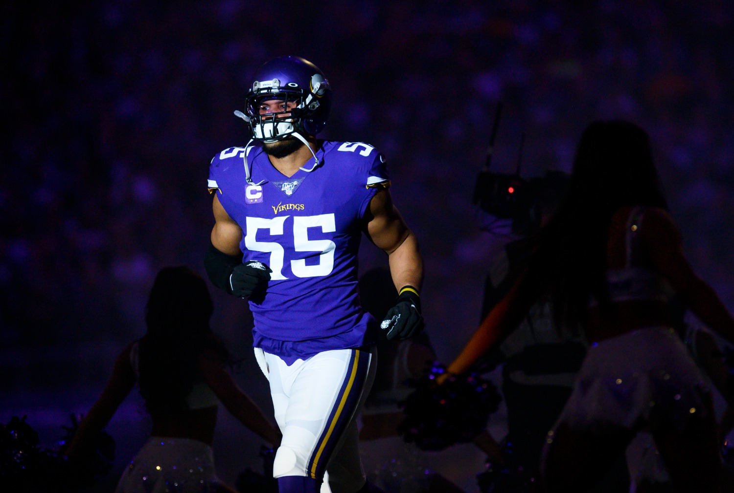 Highly-paid linebacker Anthony Barr suffered a season-ending injury on Sunday that will force a Vikings rookie to step up in his absence.