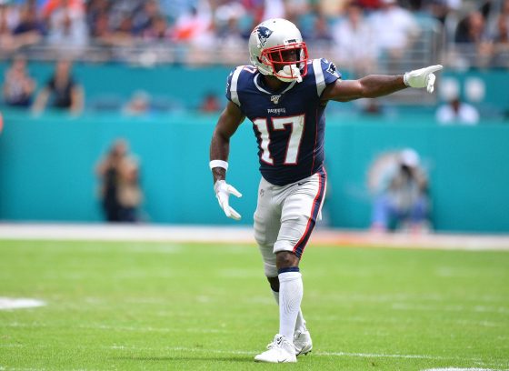 With Deshaun Watson signed to a $160 million deal, the Houston Texans need to sign Antonio Brown to give Watson a Super Bowl-caliber weapon.