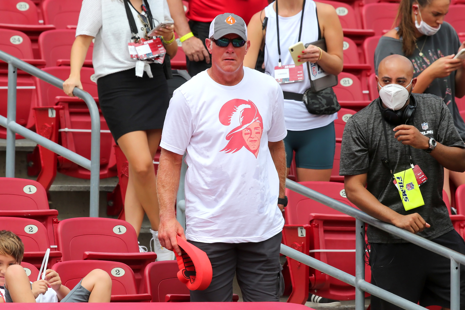 Why Was Brett Favre at the Tampa Bay Buccaneers Game Wearing a Tom Brady Shirt?