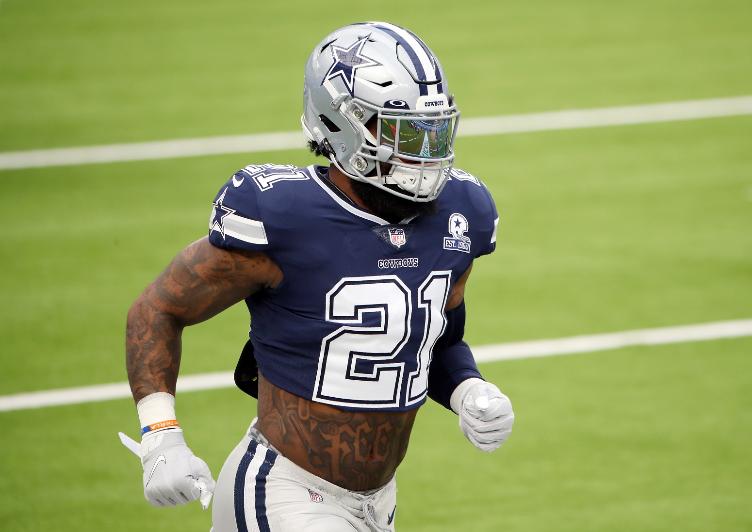 Ezekiel Elliott Honored His Favorite Words With a New Tattoo